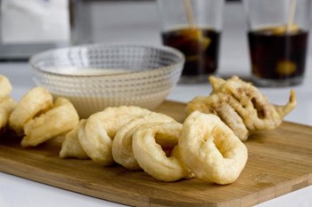 Calamares en tempura con mayonesa de limón - Imagen 1
